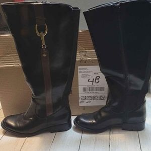 New life stride boots size 5.5